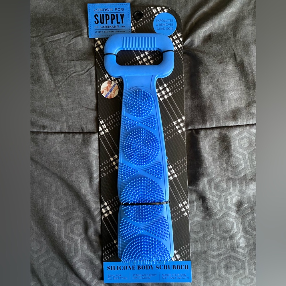 London Fog Blue silicon body scrubber